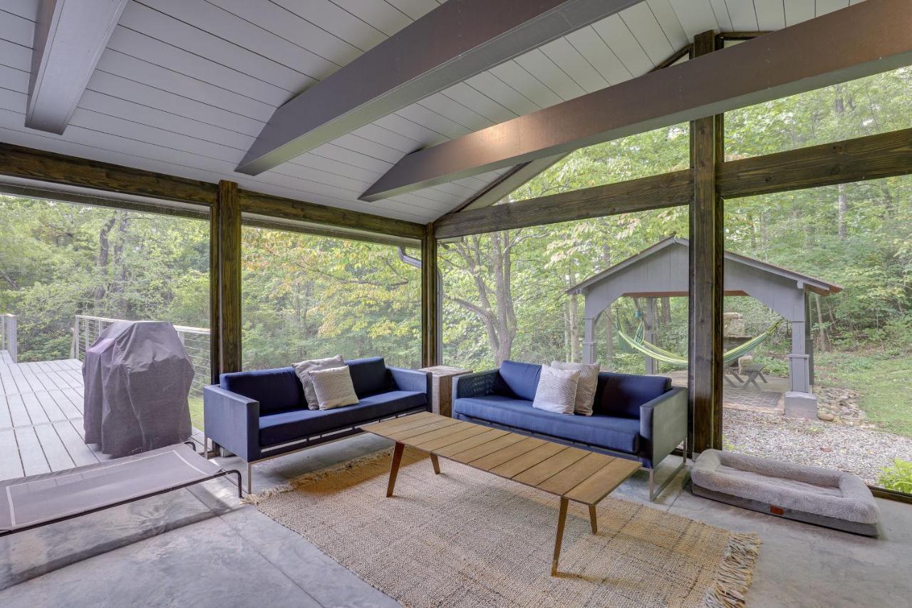 Brevard Retreat Fireplace, Deck And Screened Porch! Villa Esterno foto