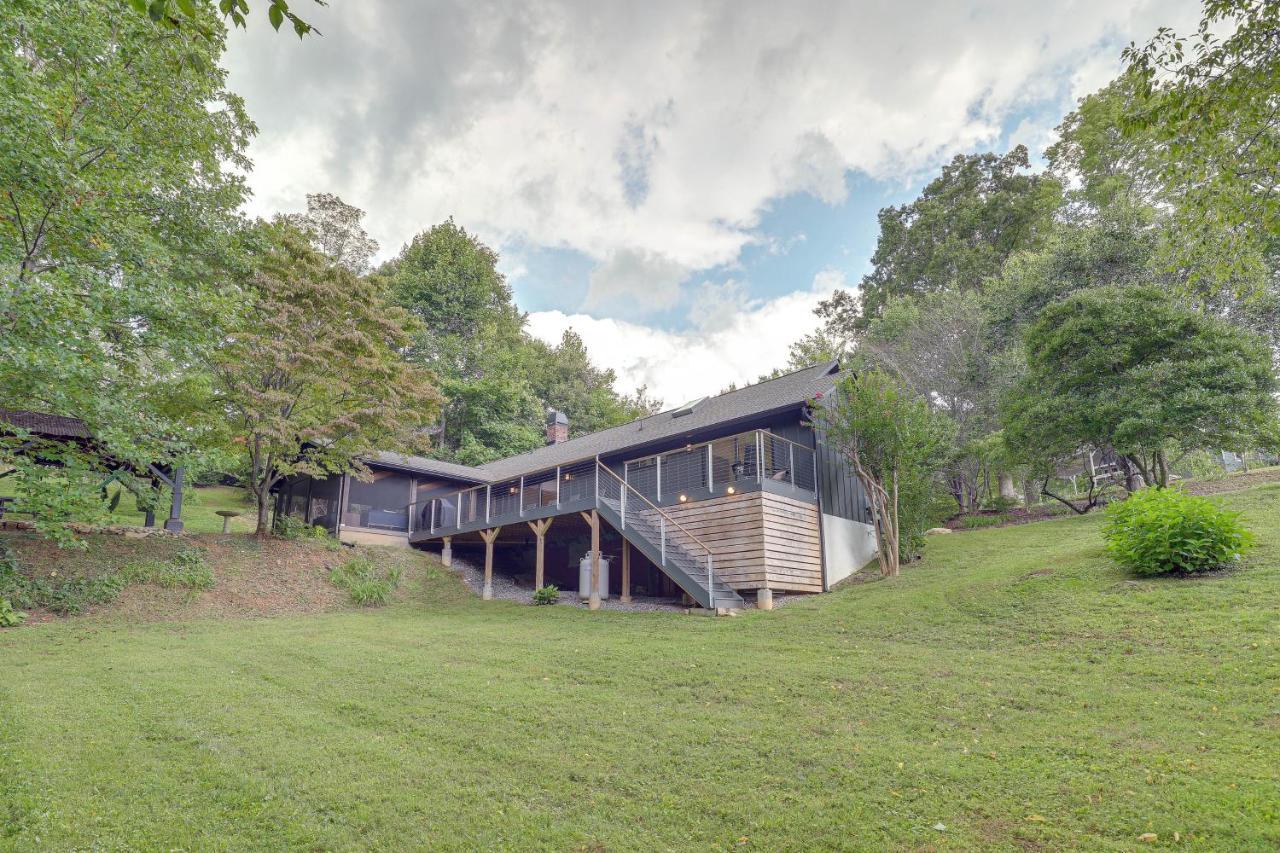 Brevard Retreat Fireplace, Deck And Screened Porch! Villa Esterno foto